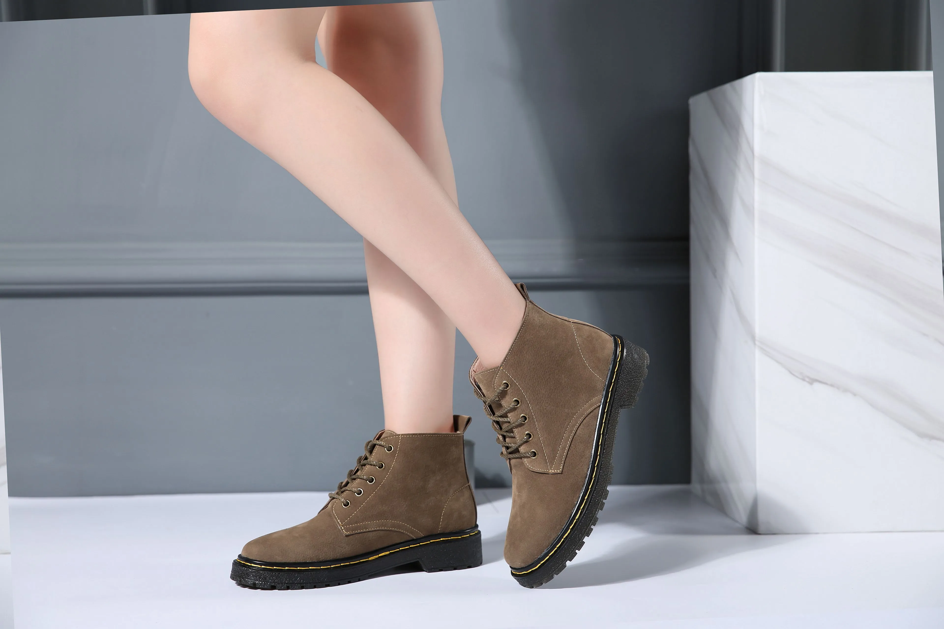 6 Colors Classic Genuine Leather Women's Winter Lace-up Flat Boots