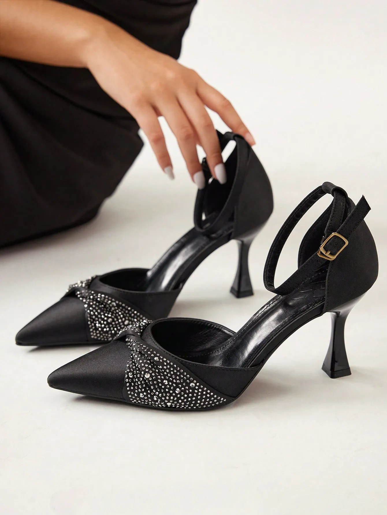 CUCCOO CHICEST Pointed Toe Stiletto Heels Shoes For Women With Fashionable Rhinestone Decoration