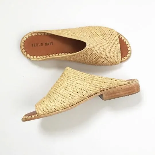 Open-Toe Raffia Slide (Natural)