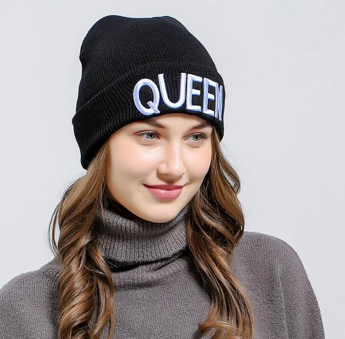 QUEEN Stylish Black Winter Beanie for Women