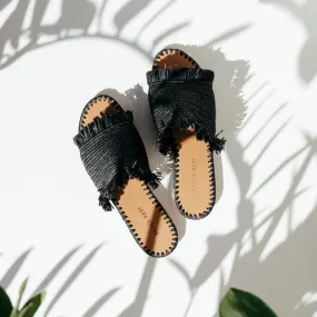 Raffia Fringe Slide (Black)